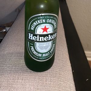 Meet your Posher, Javier